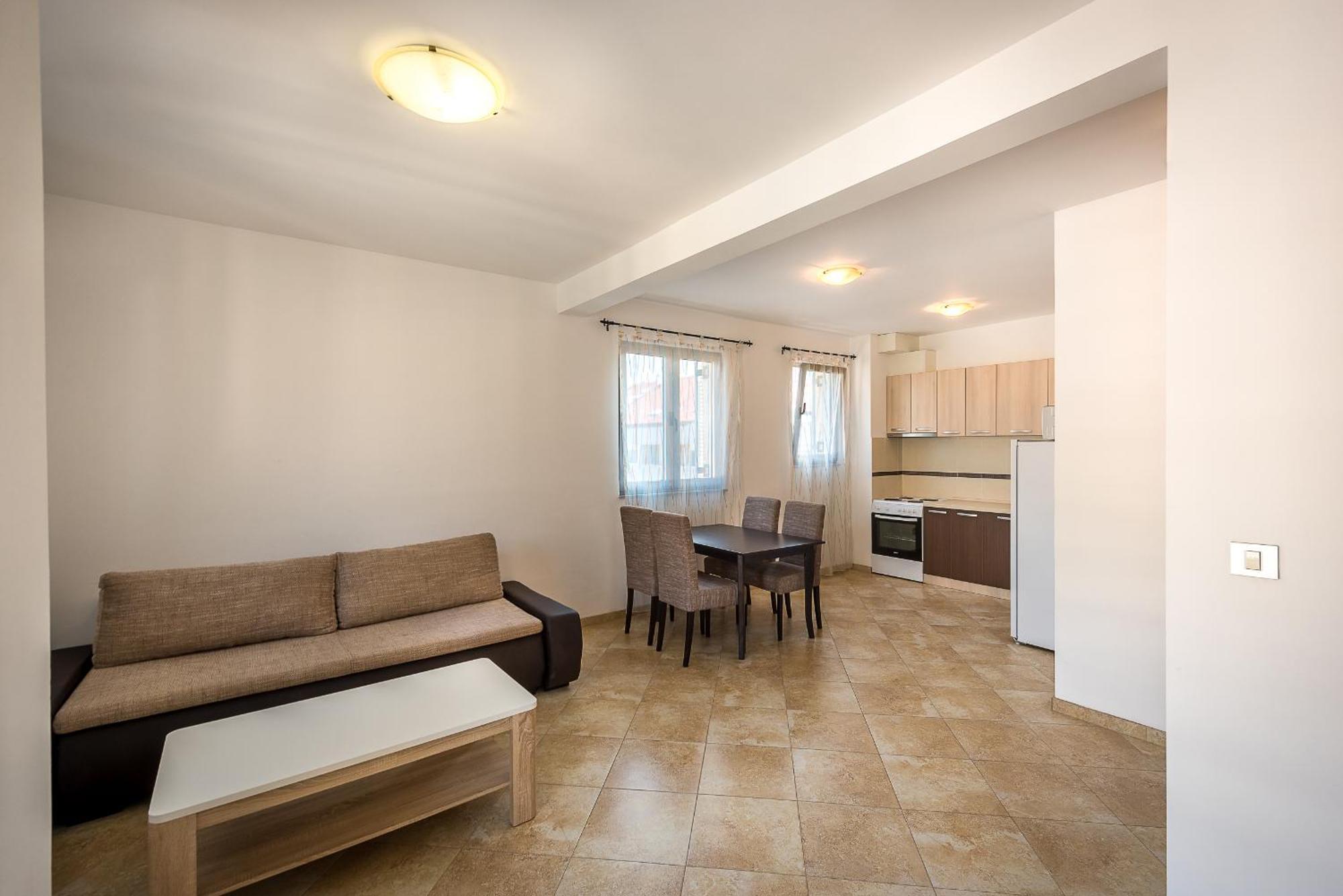Apartments Montreal Budva Buitenkant foto